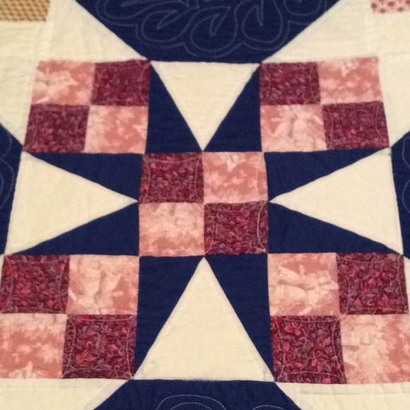 🆕 New Queen Homemade Quilt - Picture 3 of 8